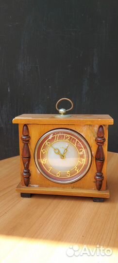 Старые вещи.Б/У. Часы 