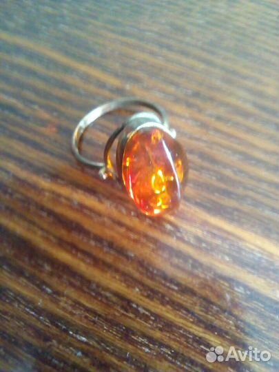 Серебряное кольцо