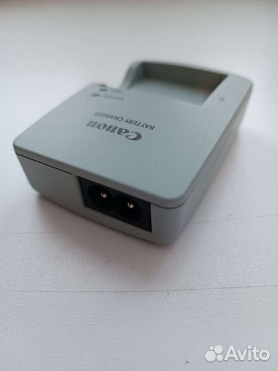 Зарядное устройство для фотоаппарата Canon cb2lye