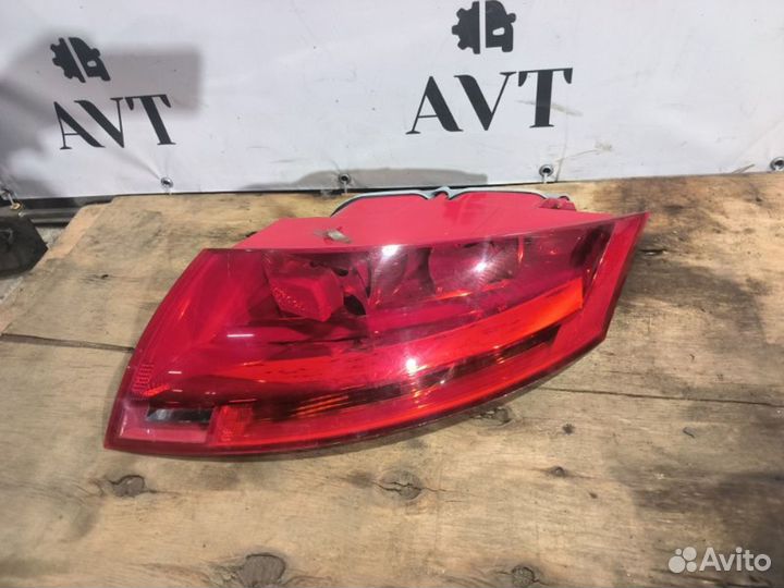 Фонарь задний правый Audi Tt 8J