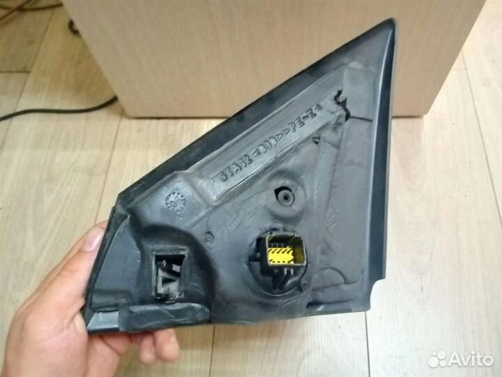 Зеркало правое электрическое от Renault Megane II