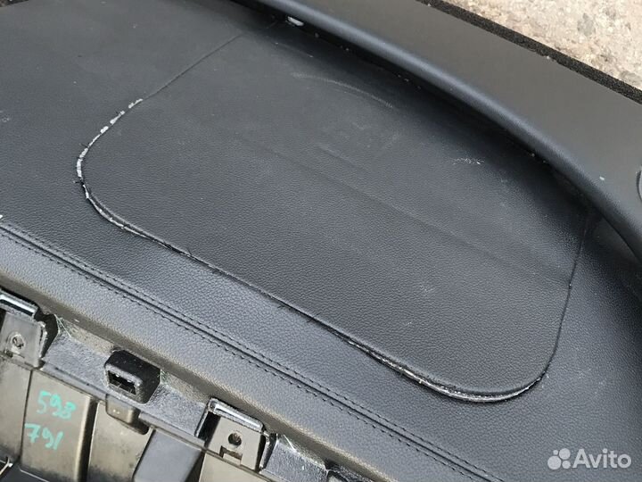 Торпедо Jaguar XE