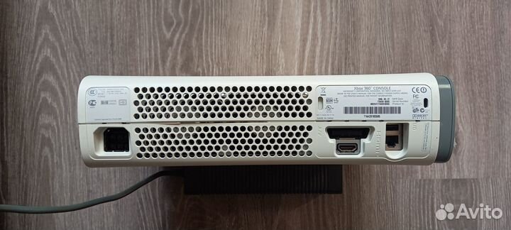 Игровая приставка 