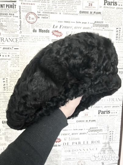 Берет каракулевый, шапка женская натуральный мех