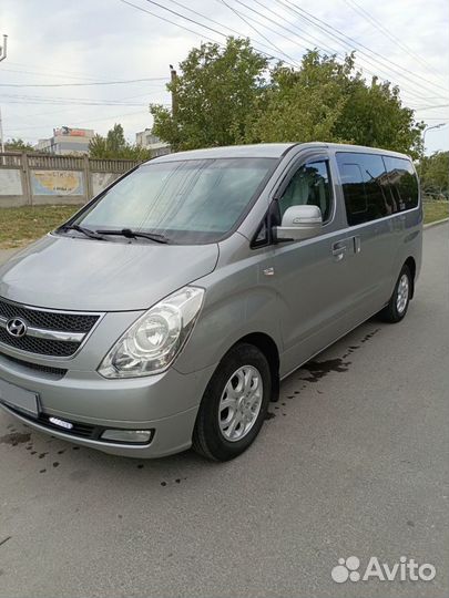 Hyundai Grand Starex 2.5 AT, 2015, 197 000 км