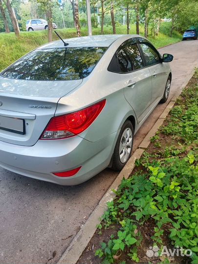 Hyundai Solaris 1.6 AT, 2012, 100 000 км