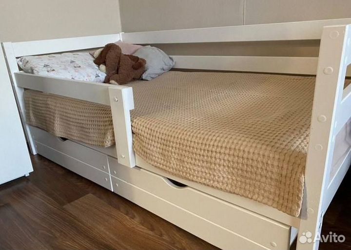 Детская кроватка Соня