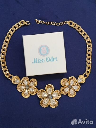 Колье бижутерия