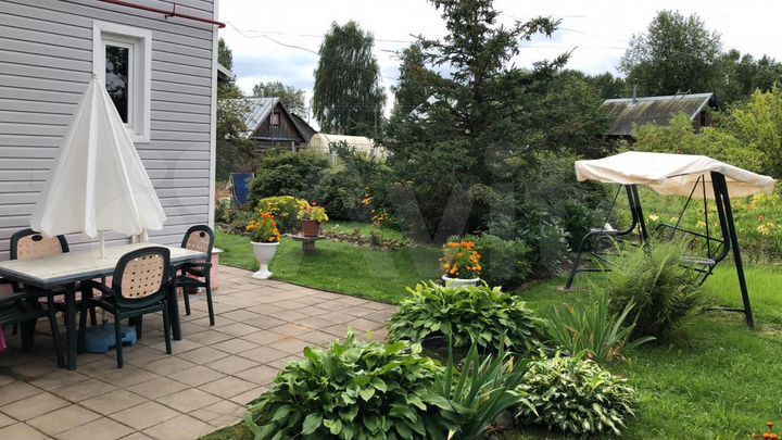 Дом 175 м² на участке 12,7 сот.