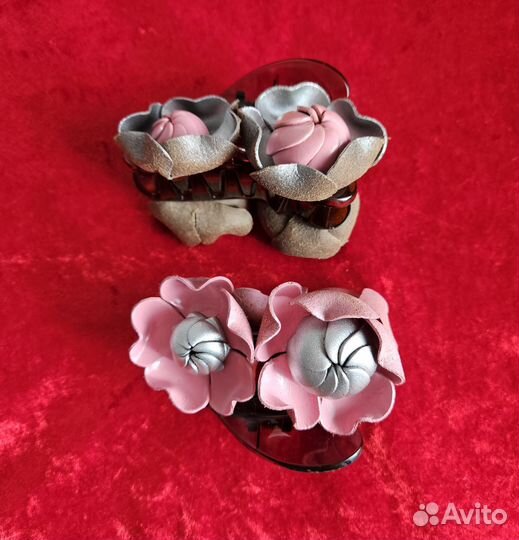 Заколка краб с цветами натуральная кожа