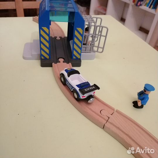 Полиция Деревянная железная дорога Икея