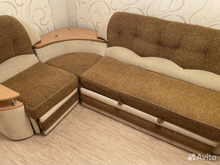 Угловой диван