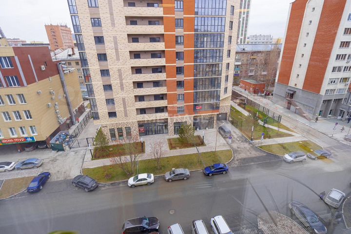 Продам офисное помещение, 85 м²