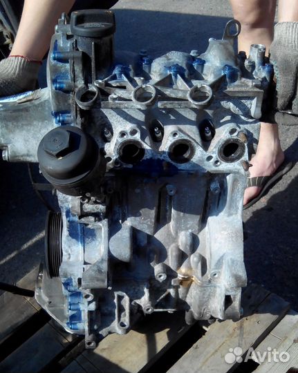 Двигатель Skoda Fabia 1.2 бензиновый AZQ AWY