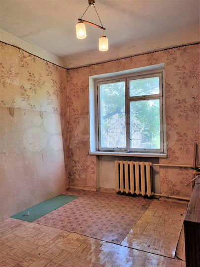 4-к. квартира, 58 м², 3/5 эт.