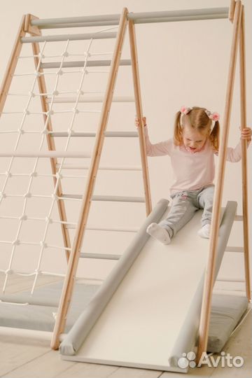 Детская шведская стенка