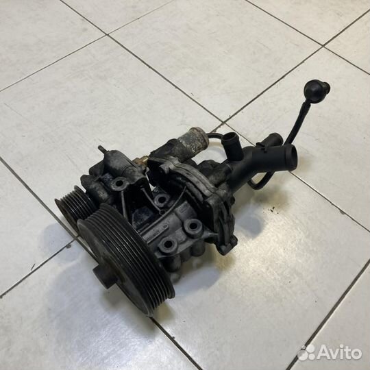 Насос водяной помпа Ford Transit L1H1 2006-2012