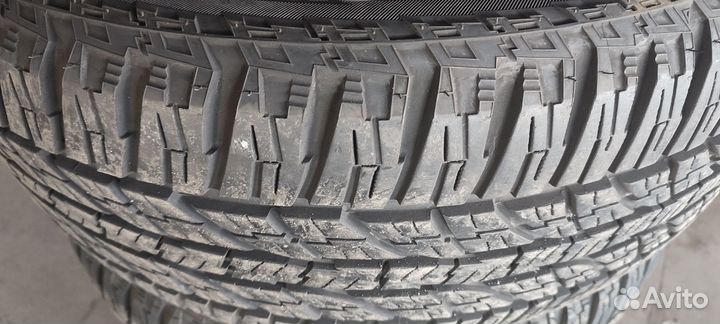 Yokohama Geolandar A/T G015 285/45 R22