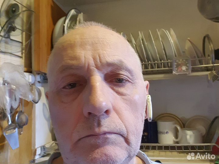 Мужчина-сиделка можно с проживанием