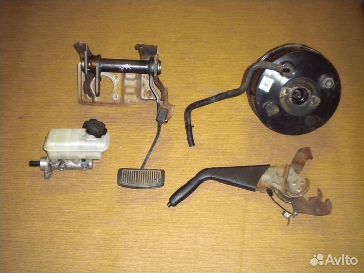 Вакуум тормозной Hyundai Starex H1 (2005 г.в)