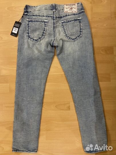 Джинсы True Religion