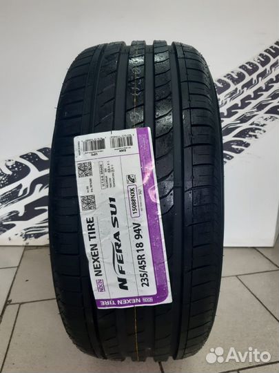 Nexen N Fera RU1 235/45 R18 94V