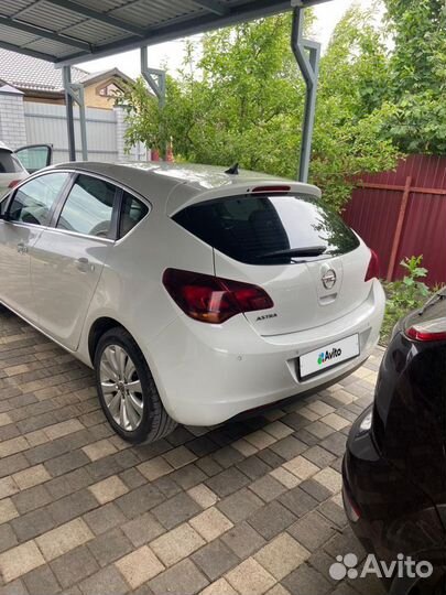 Opel Astra 1.6 AT, 2010, 169 000 км