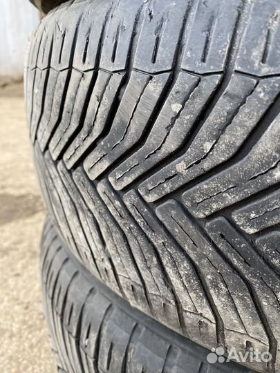 Michelin CrossClimate 215/60 R17