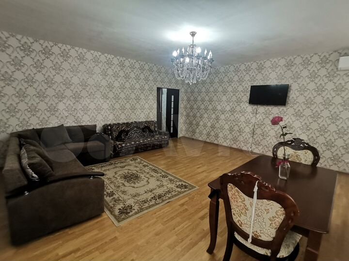 2-к. квартира, 95 м², 4/9 эт.