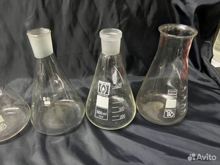 Колбы конические Эрленемейера. Лабораторная посуда