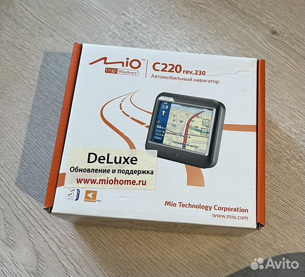 Автомобильный навигатор mio