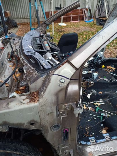 Volkswagen jetta 6 стойка лобового стекла