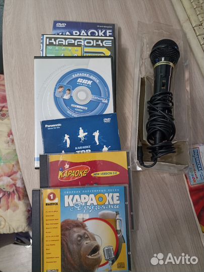 Караоке микрофон и диски