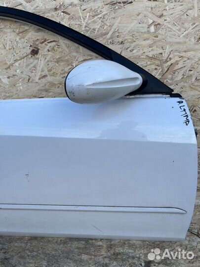 Дверь передняя правая Nissan Altima L31
