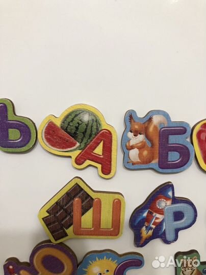 Деревянная азбука на магнитах
