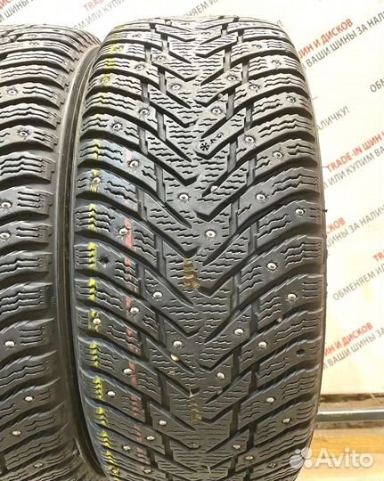 Nokian Tyres Hakkapeliitta 8 215/55 R17 98Y