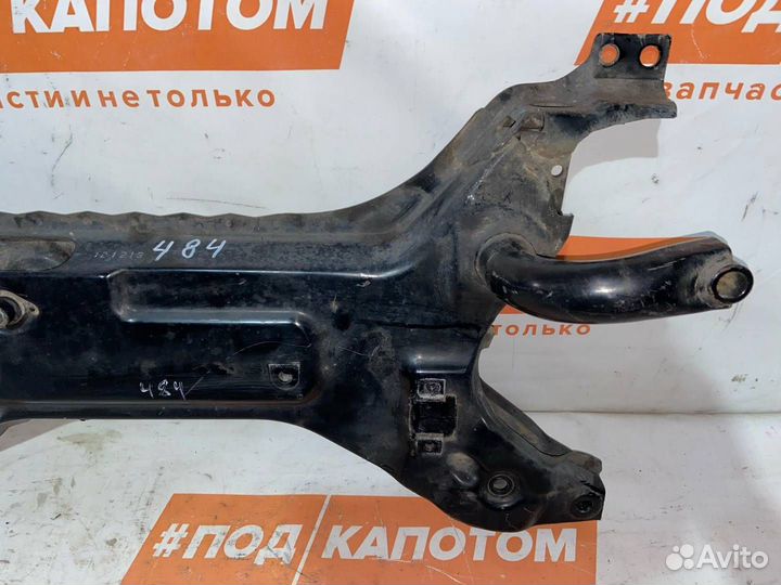 Подрамник Mitsubishi Outlander