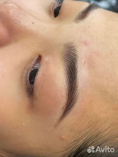 Перманент бровей волосковая техника