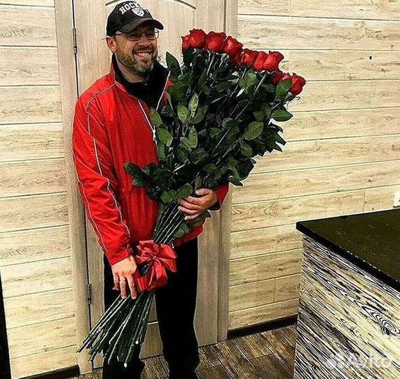 Высокие розы Гигантские розы Доставка цветов