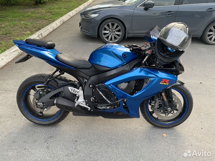 Suzuki gsx-r 750 k7