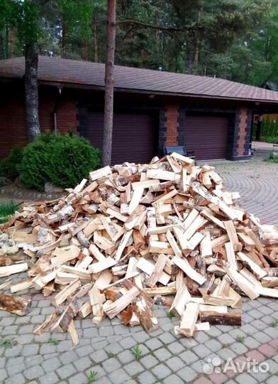 Дрова колотые привезем