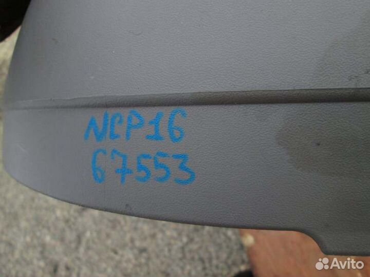 Бардачок между сиденьями Toyota Platz NCP16 2NZ-FE