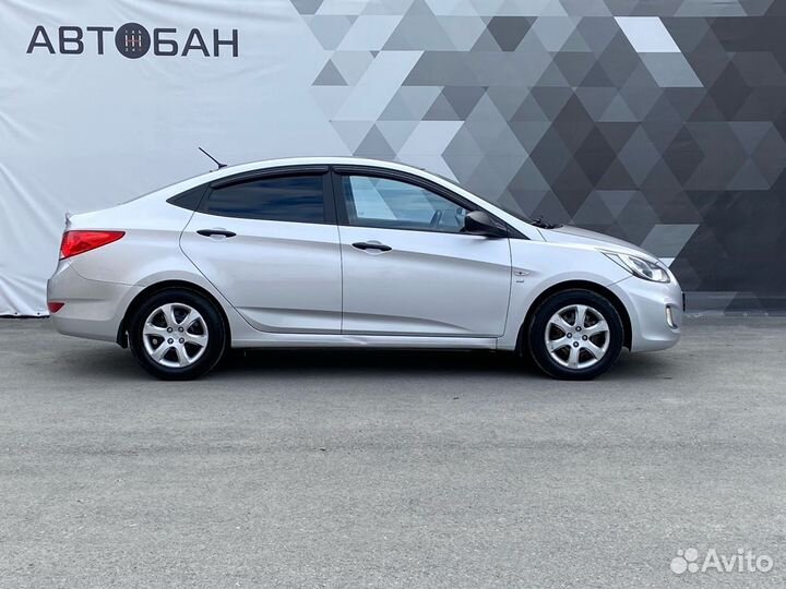 Hyundai Solaris 1.6 AT, 2012, 184 506 км