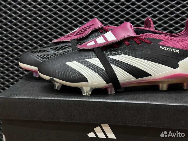 Бутсы adidas predator