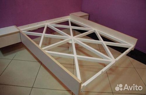 Парящая кровать