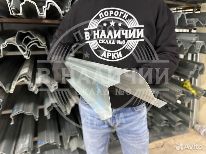 Левый порог Toyota Land Cruiser 80