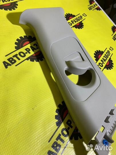 Обшивка стойки правая Kia Rio FB 1.6 2018