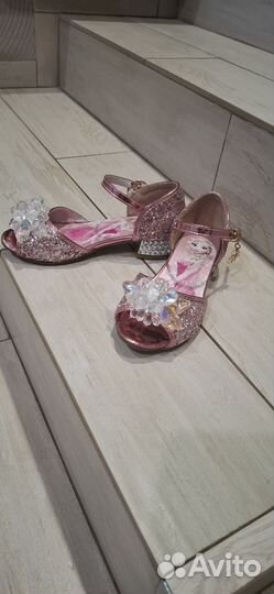 Туфли для девочки