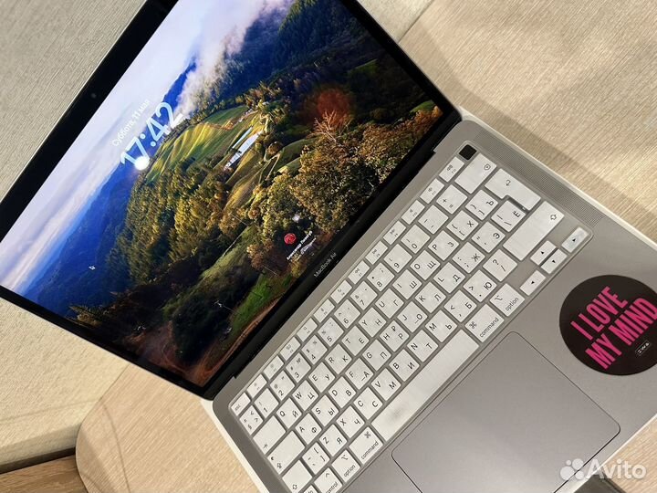 Apple MacBook Air 13 2020 m1 8gb 256