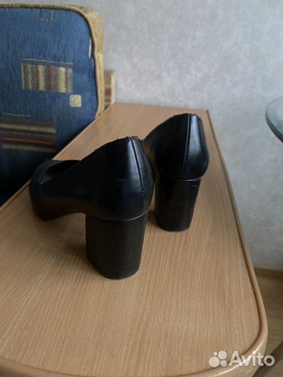 Туфли женские